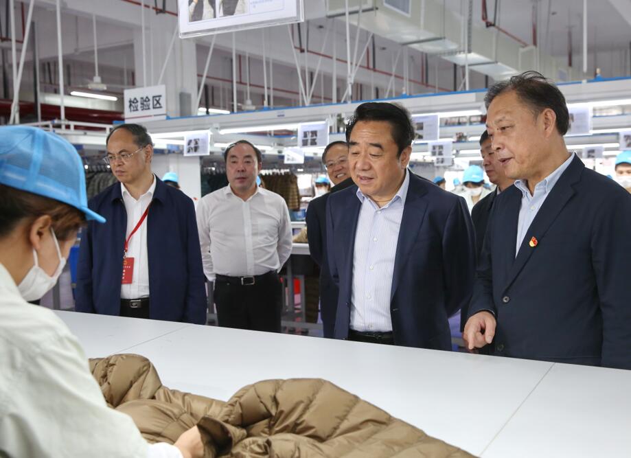 全·国人大代表一行视察世俱杯app官方